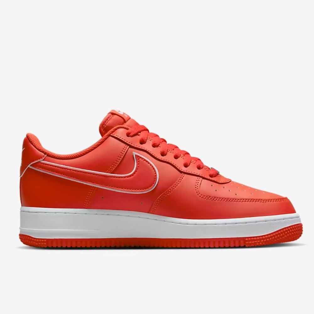 Nike Air Force 1 '07
Men's Shoes
Picante Red/White/Picante Red
Style DV0788-600 - Picture 5 of 16